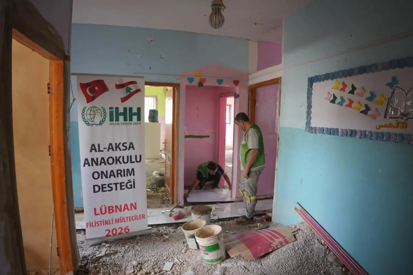 Lübnan Trablus’taki el-Aksa Anaokulu onarım çalışması